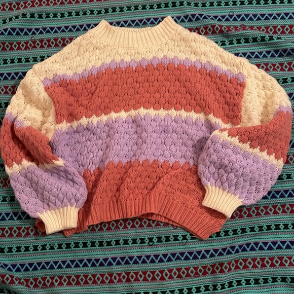 NWOT Boho Sweater by Debut with Balloon sleeves we all want in a Cozy knit 🧶🤍 - Picture 4 of 10
